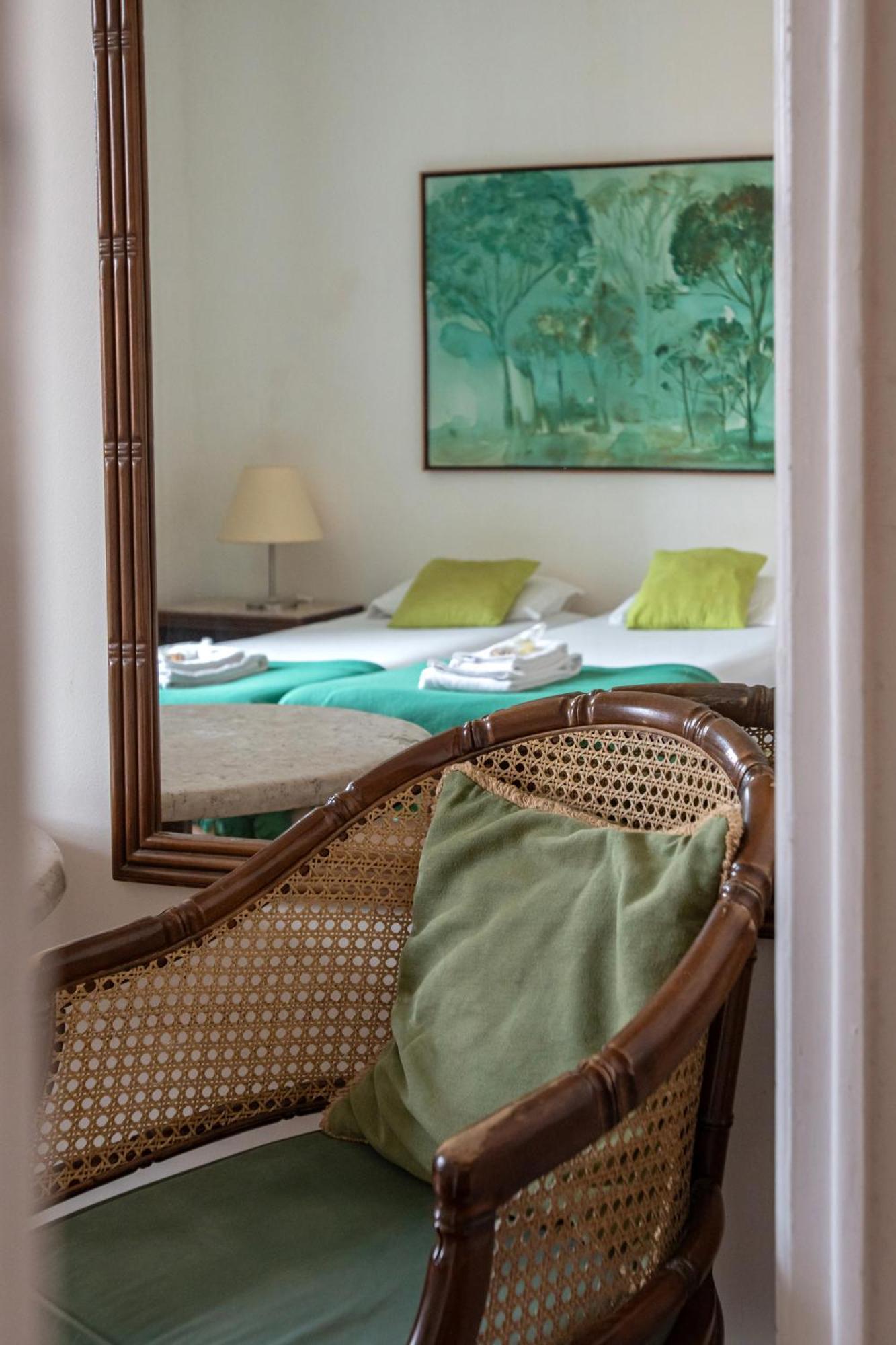 Gasthof Large Family Flat In Campo De Ourique *